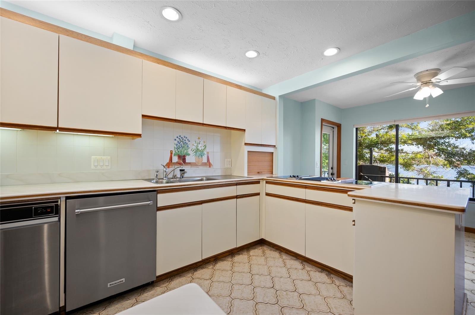 7775 MANASOTA KEY RD, ENGLEWOOD, FL, 34223