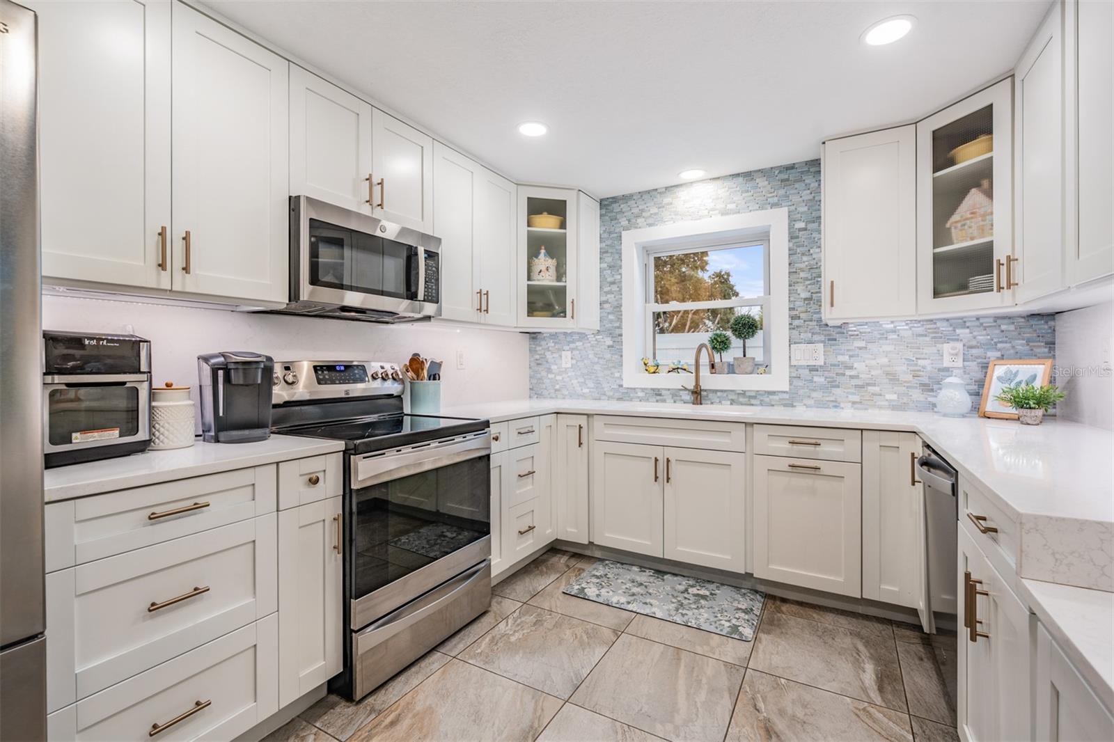 2020 CULBERSON AVE, DUNEDIN, FL, 34698