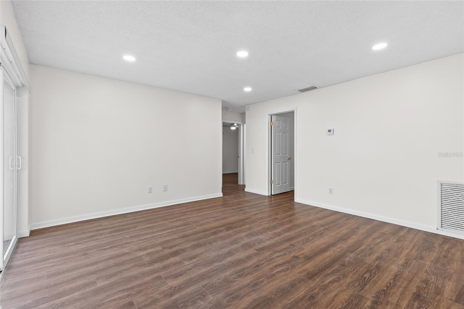 105 GRAHAM RD, FERN PARK, FL, 32730