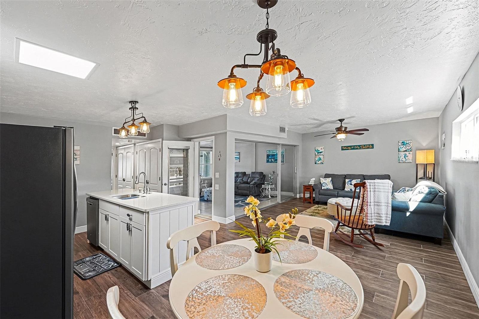 250 ROSERY RD NW #219, LARGO, FL, 33770