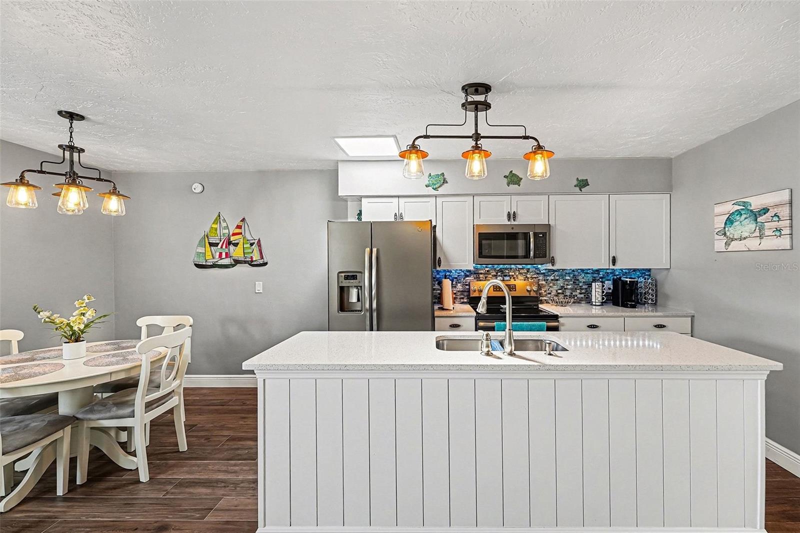 250 ROSERY RD NW #219, LARGO, FL, 33770