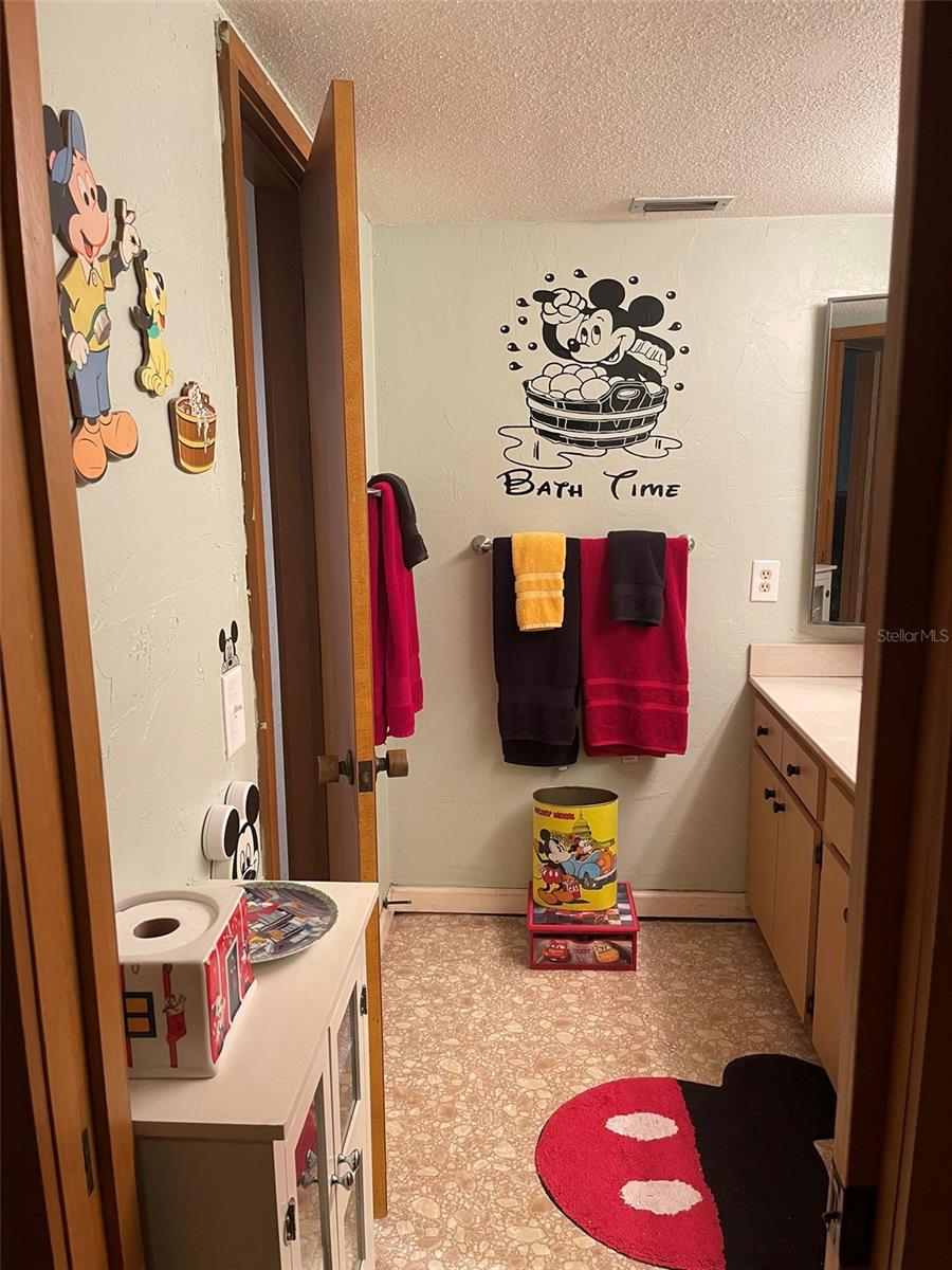 14 CANTERBURY DR, HAINES CITY, FL, 33844