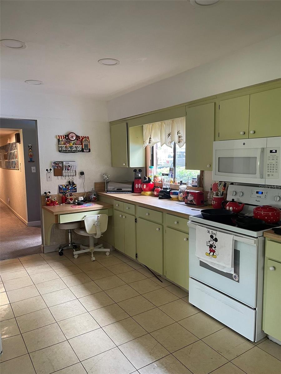 14 CANTERBURY DR, HAINES CITY, FL, 33844