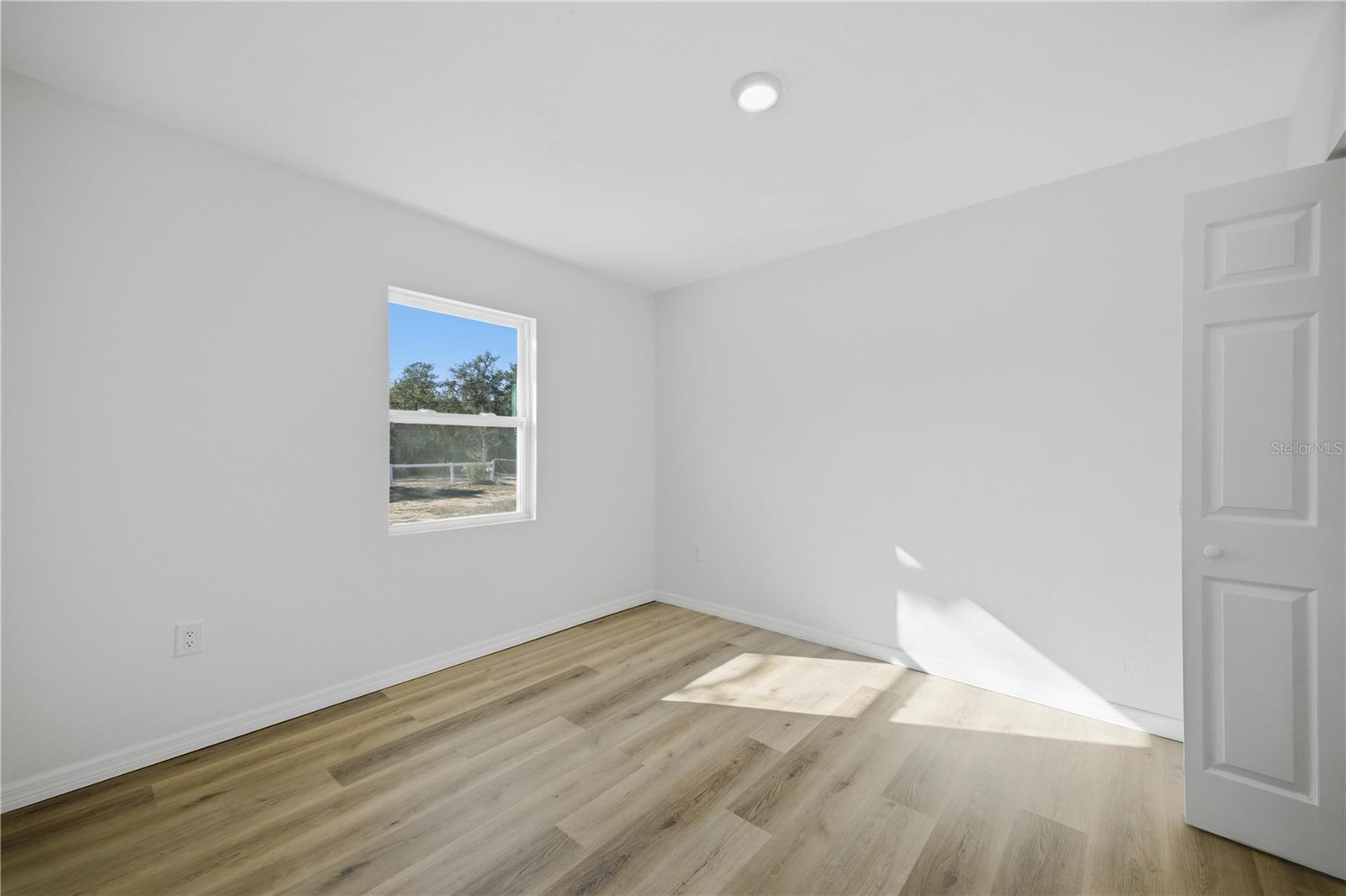 19661 SE 94TH PL, OCKLAWAHA, FL, 32179