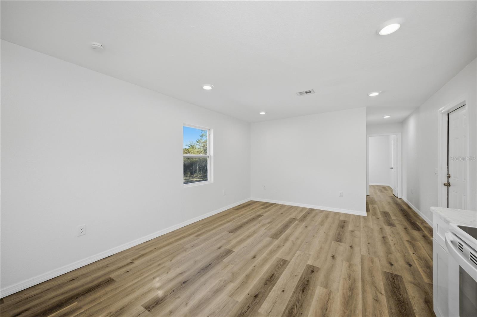 19661 SE 94TH PL, OCKLAWAHA, FL, 32179