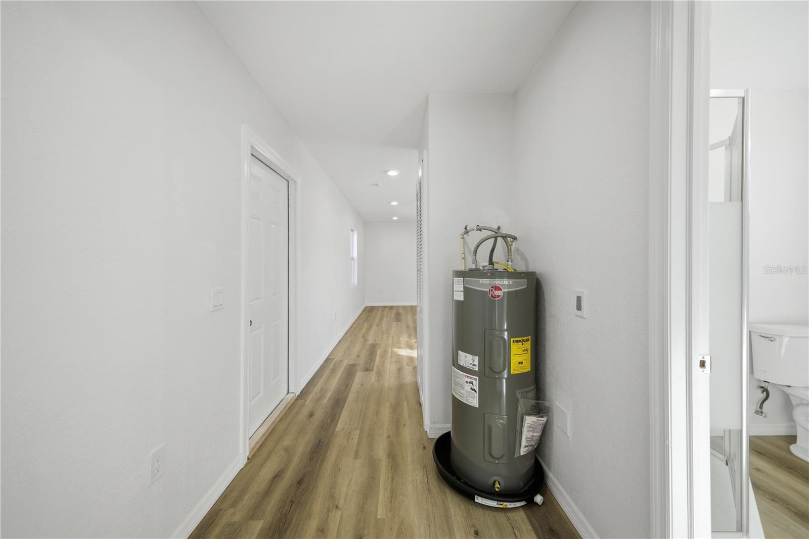 19661 SE 94TH PL, OCKLAWAHA, FL, 32179