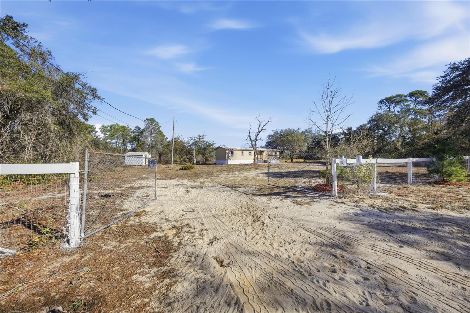 19661 SE 94TH PL, OCKLAWAHA, FL, 32179