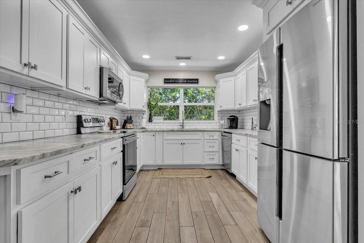 6723 AVENUE C, SARASOTA, FL, 34231