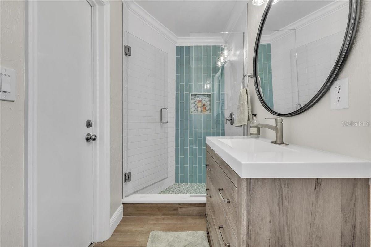 6723 AVENUE C, SARASOTA, FL, 34231