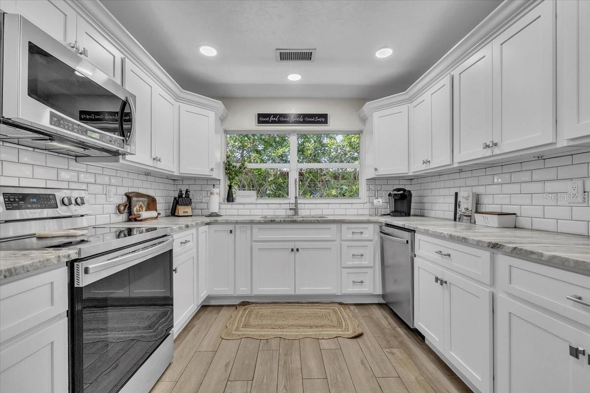 6723 AVENUE C, SARASOTA, FL, 34231