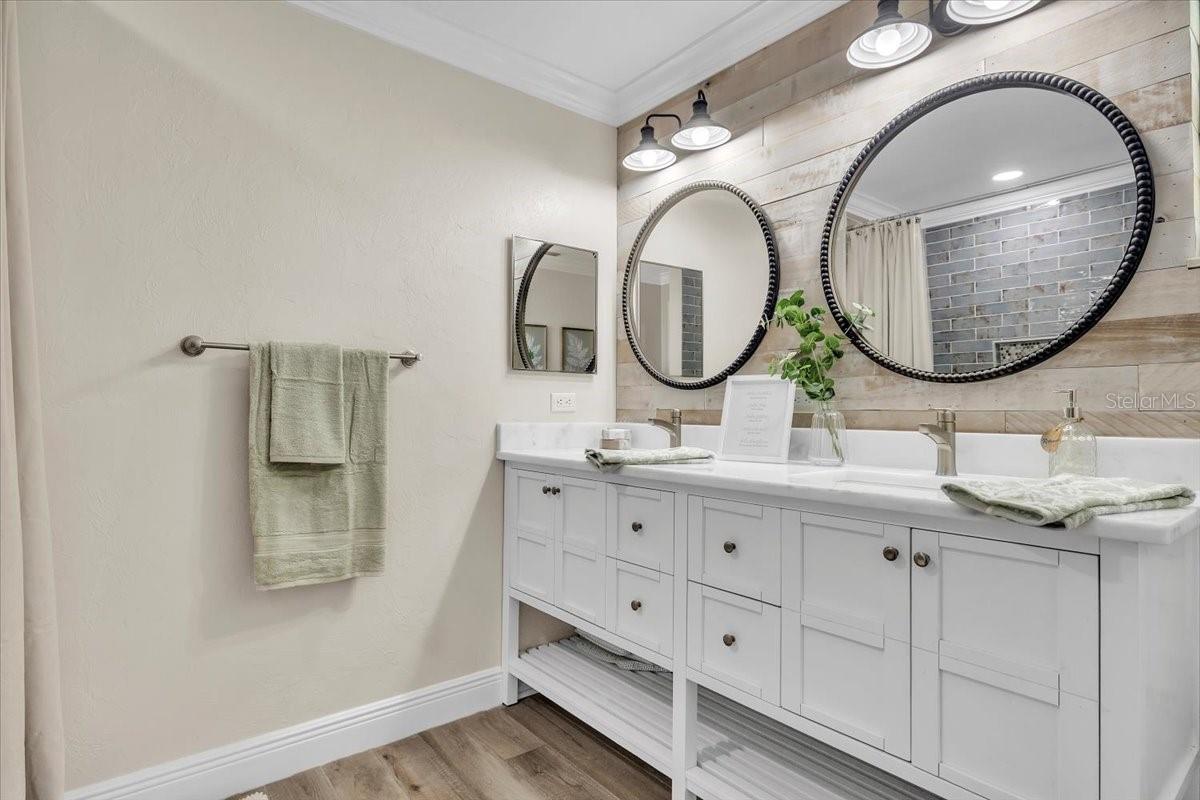 6723 AVENUE C, SARASOTA, FL, 34231