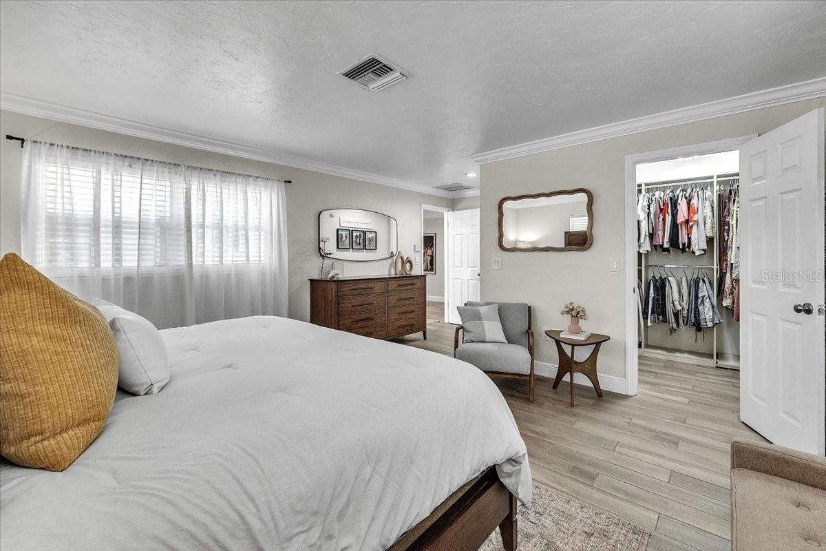 6723 AVENUE C, SARASOTA, FL, 34231