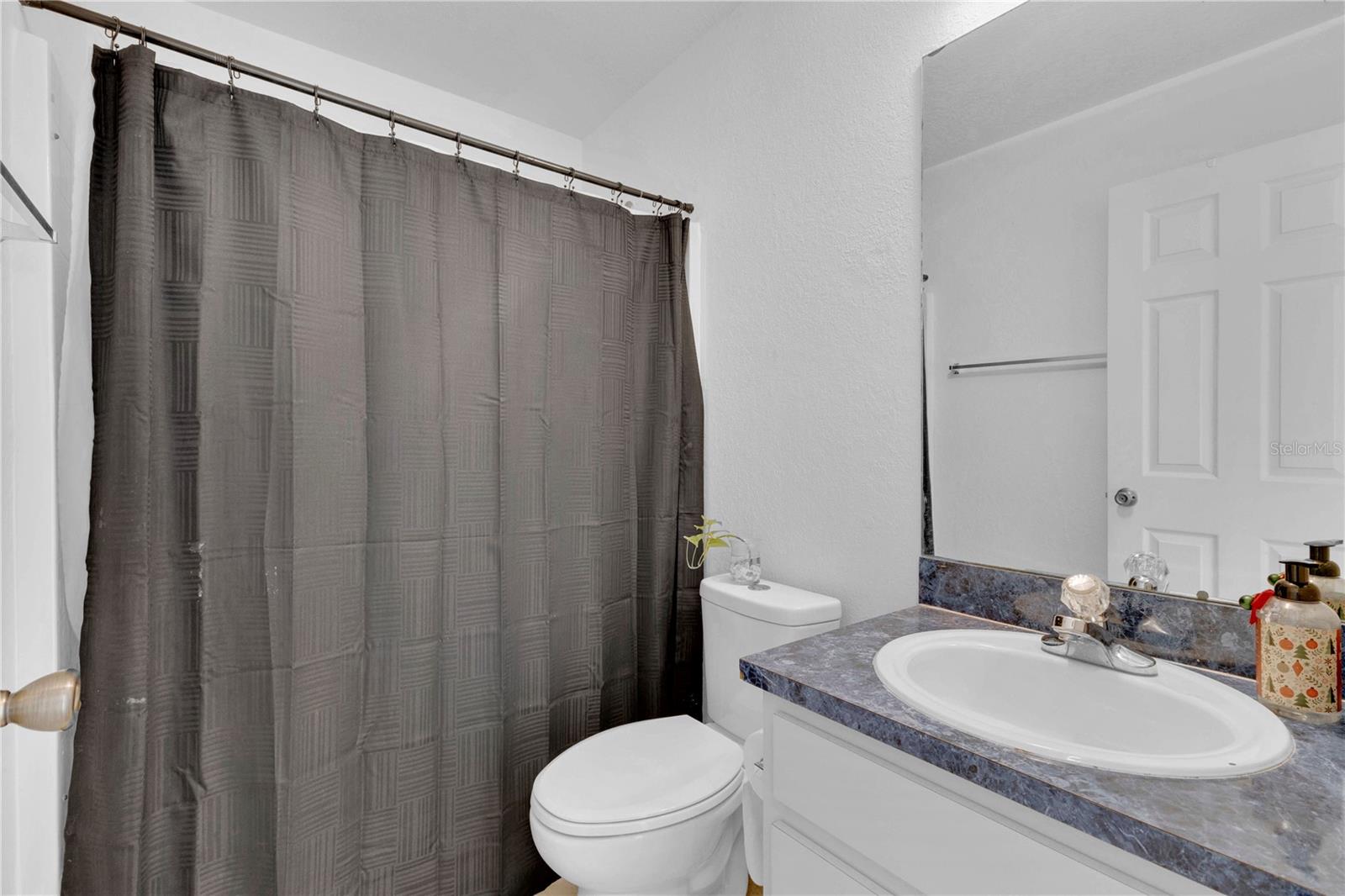 327 SALMON CT, KISSIMMEE, FL, 34759