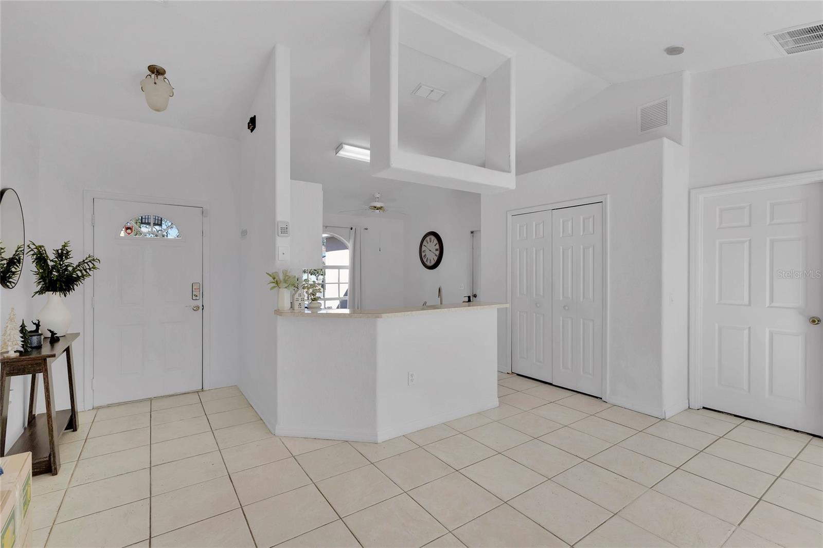 327 SALMON CT, KISSIMMEE, FL, 34759