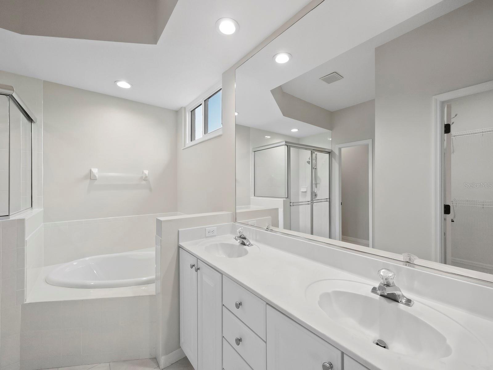 6127 AVIARY CT, BRADENTON, FL, 34203