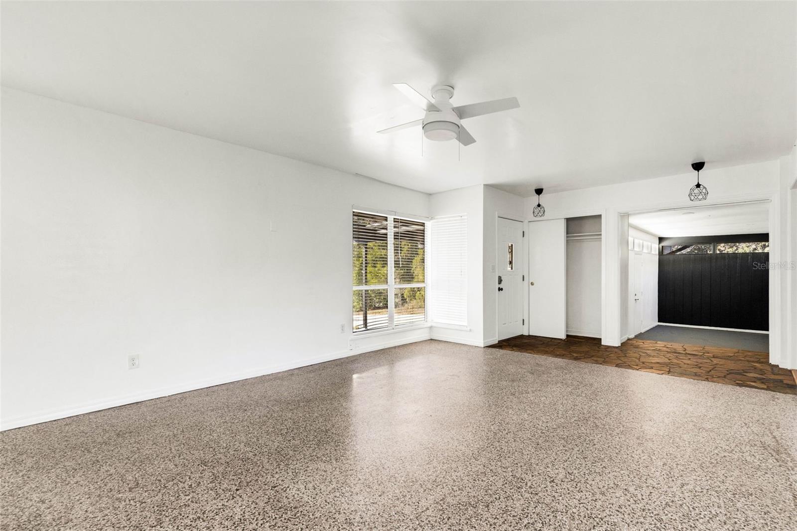 509 CAROLYNE ST, TEMPLE TERRACE, FL, 33617