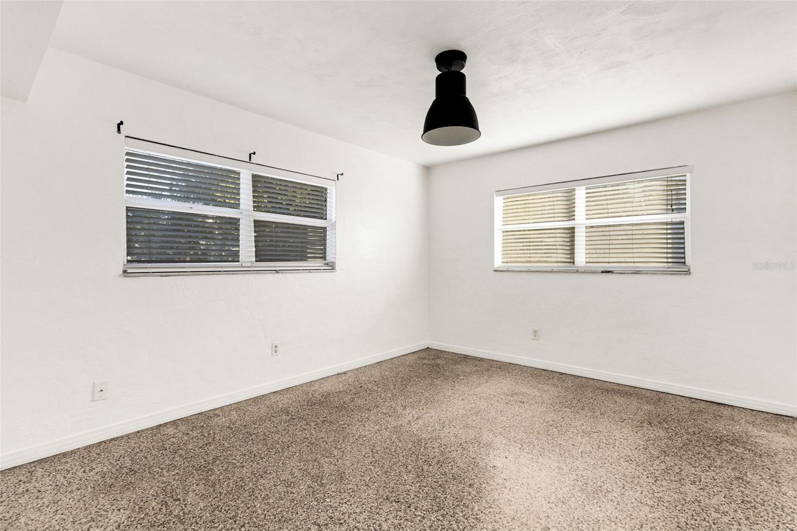 509 CAROLYNE ST, TEMPLE TERRACE, FL, 33617