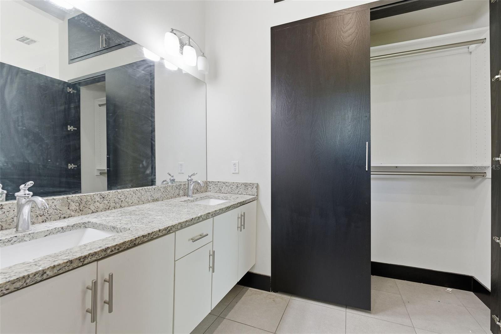 4132 GAUGE LINE LOOP, TAMPA, FL, 33624