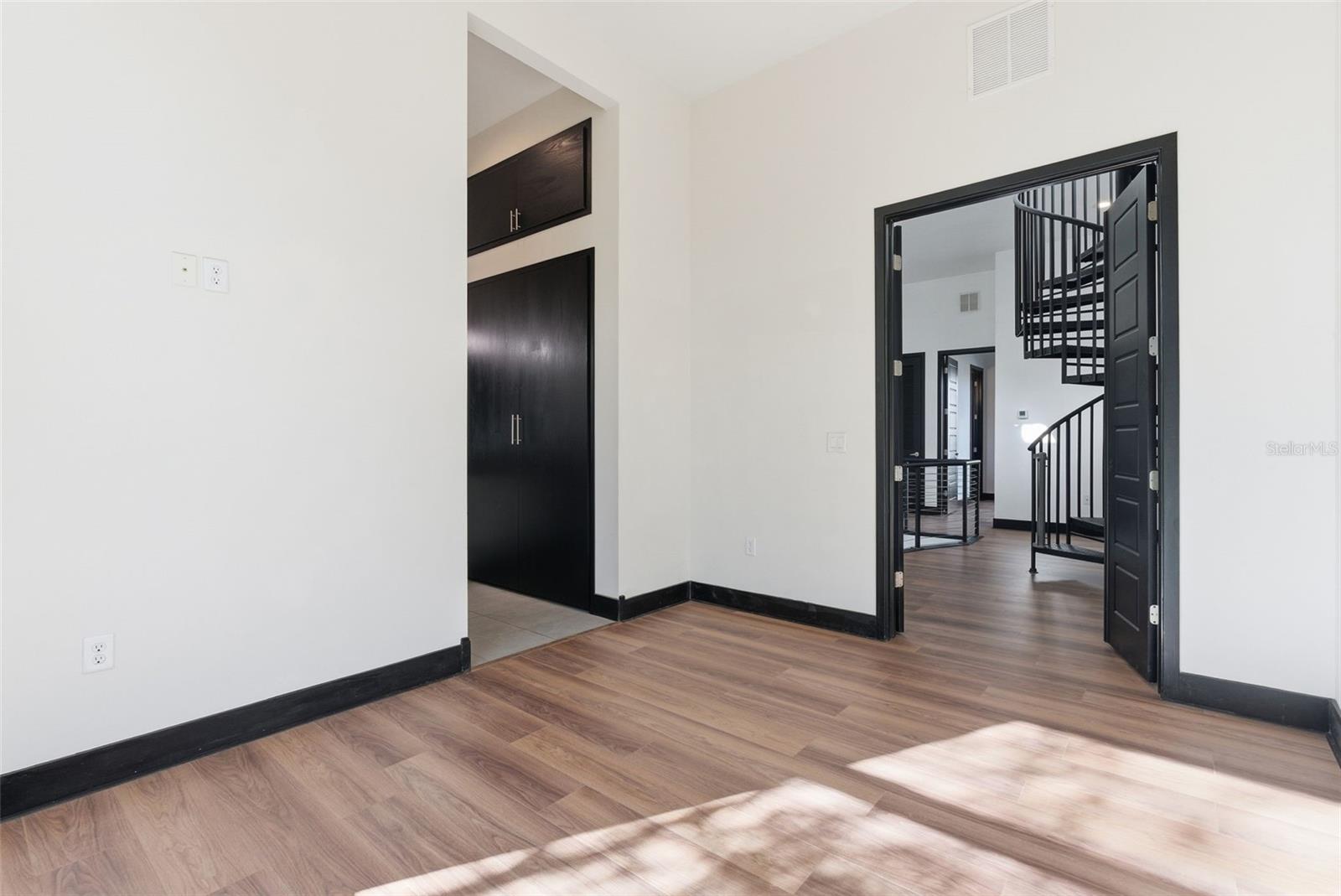 4132 GAUGE LINE LOOP, TAMPA, FL, 33624