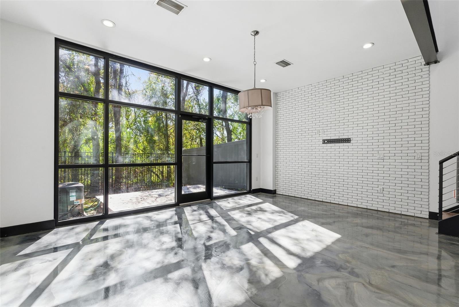 4132 GAUGE LINE LOOP, TAMPA, FL, 33624