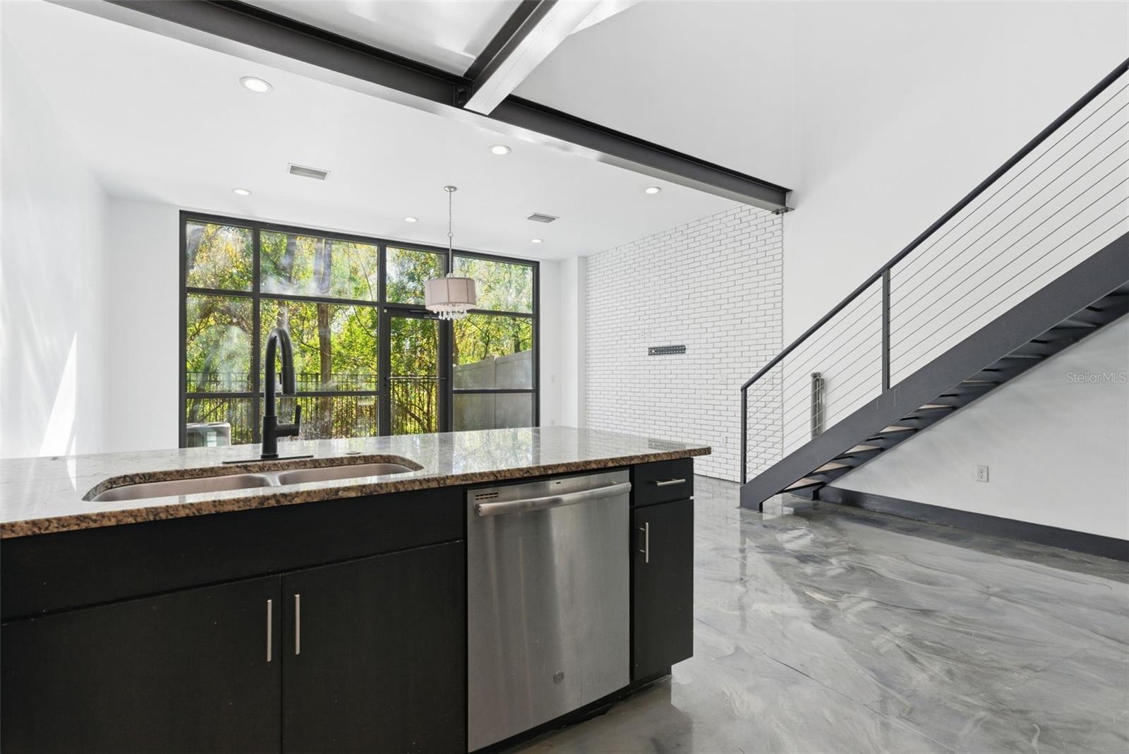 4132 GAUGE LINE LOOP, TAMPA, FL, 33624