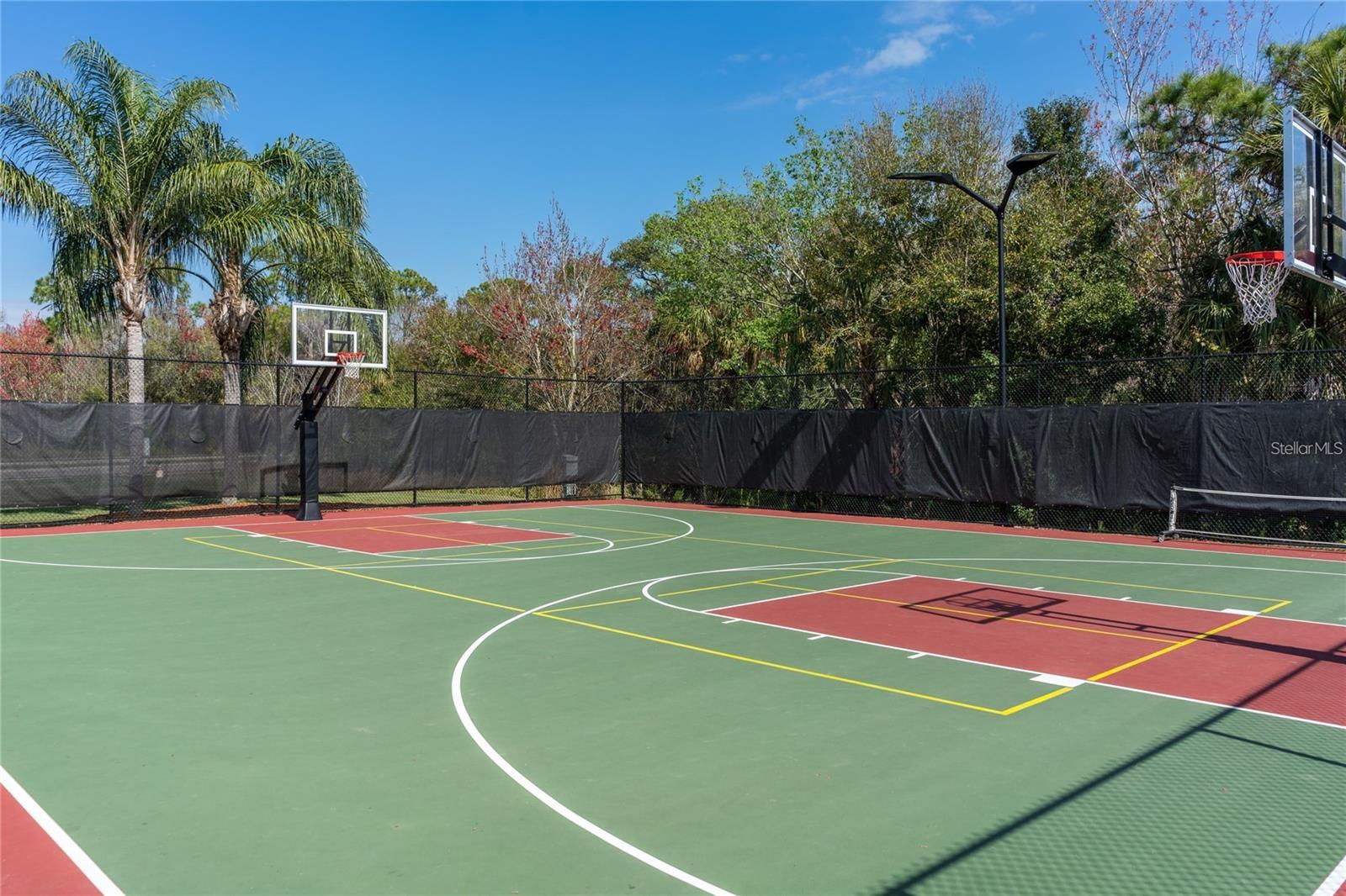 219 SUNSET CREST CT, APOLLO BEACH, FL, 33572