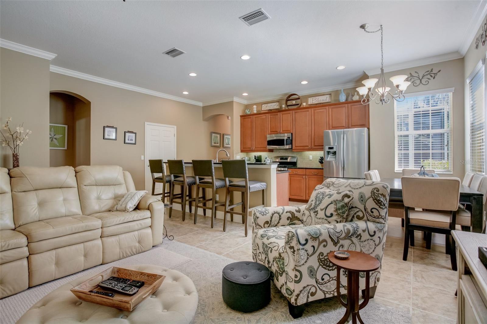 219 SUNSET CREST CT, APOLLO BEACH, FL, 33572