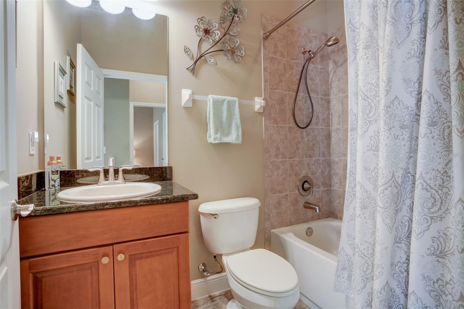 219 SUNSET CREST CT, APOLLO BEACH, FL, 33572