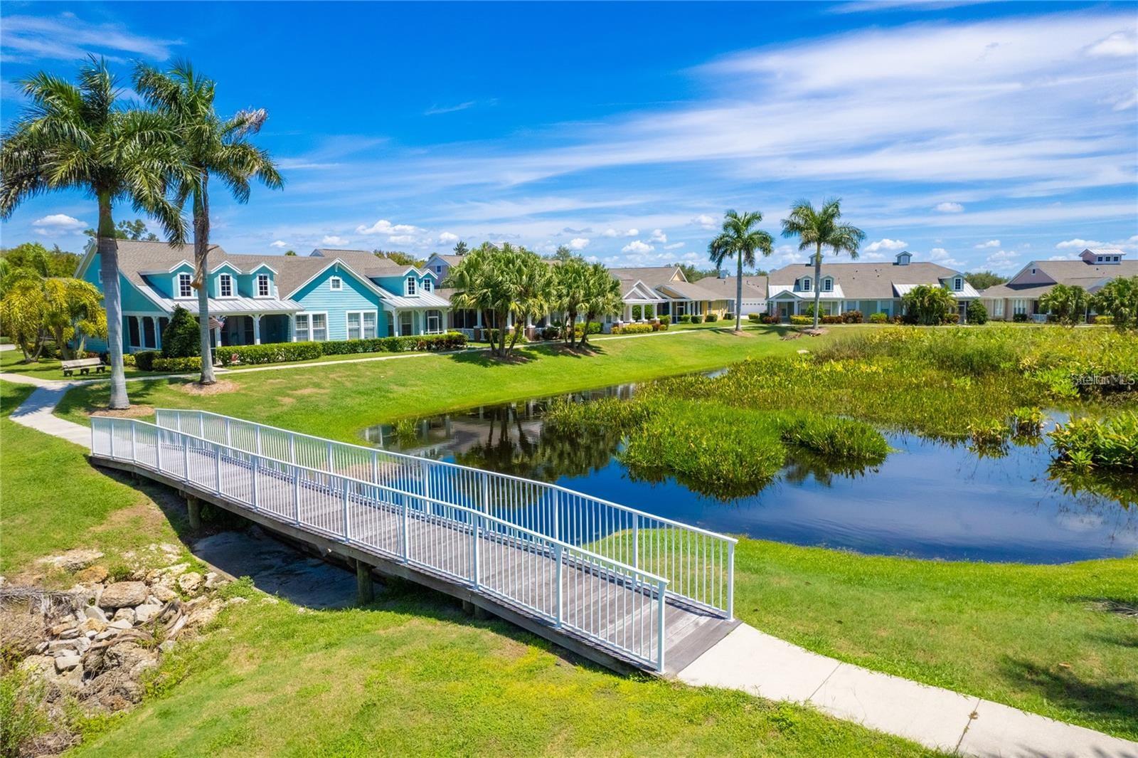 219 SUNSET CREST CT, APOLLO BEACH, FL, 33572