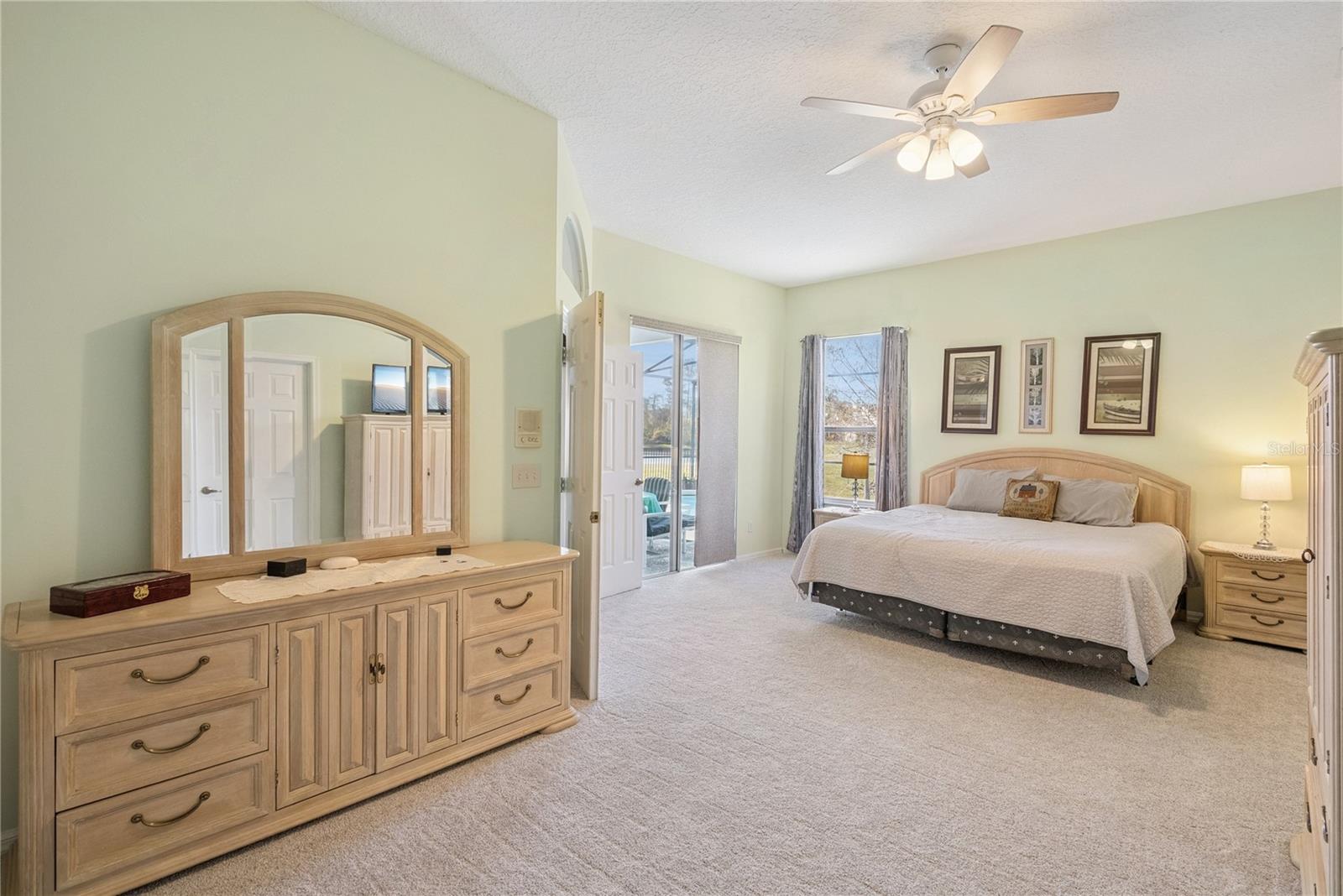 639 LAKEHAVEN CIR, ORLANDO, FL, 32828