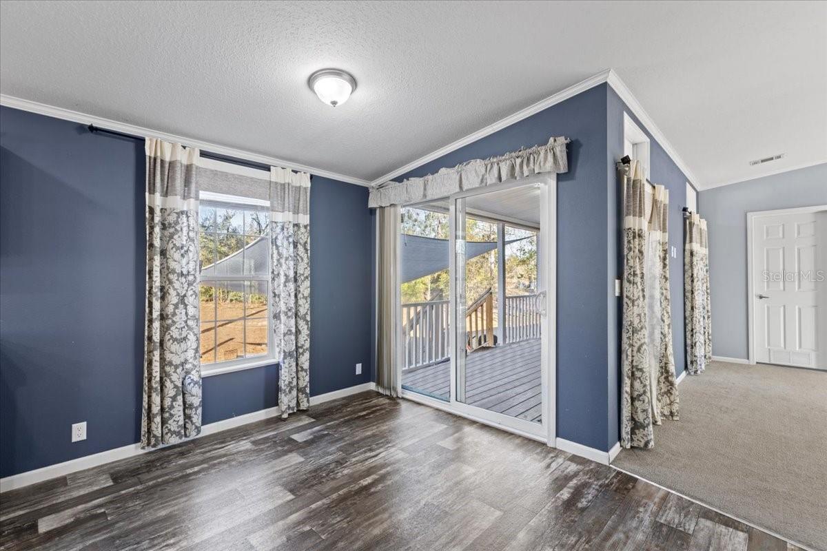 1910 NE 155TH CT, WILLISTON, FL, 32696