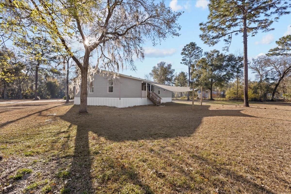 1910 NE 155TH CT, WILLISTON, FL, 32696