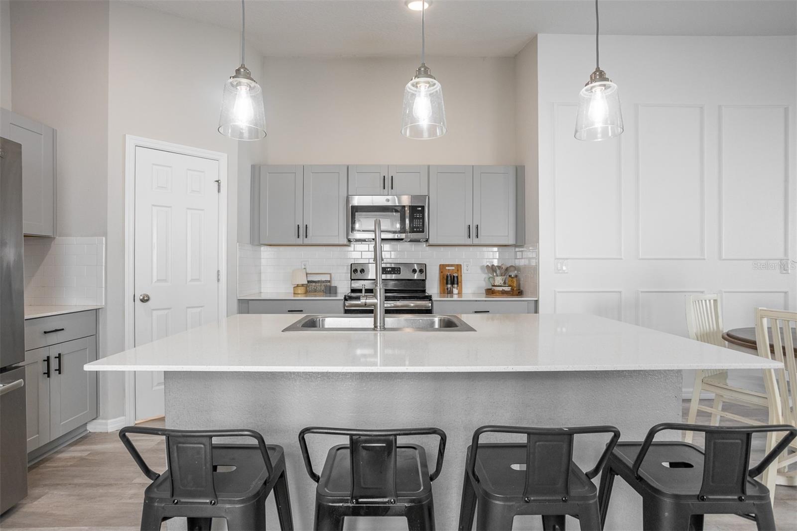 12619 HAMMOCK PARK DR, RIVERVIEW, FL, 33579