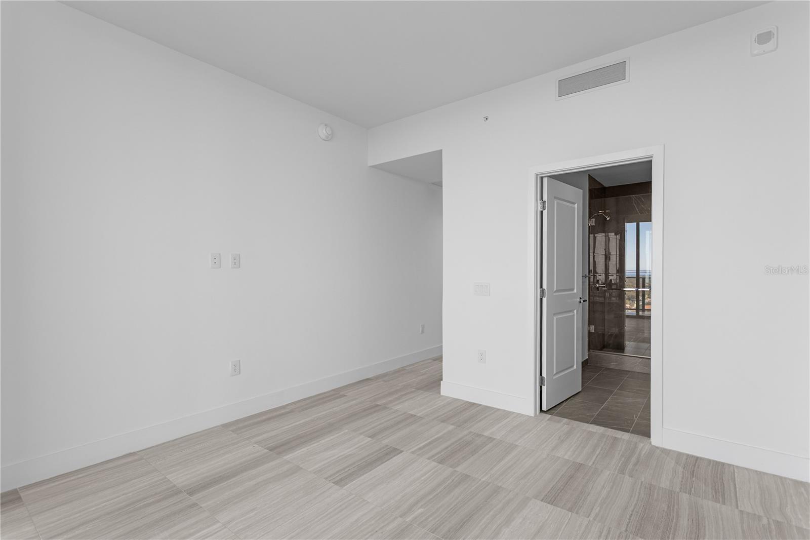 3015 S YSABELLA AVE #2301, TAMPA, FL, 33629