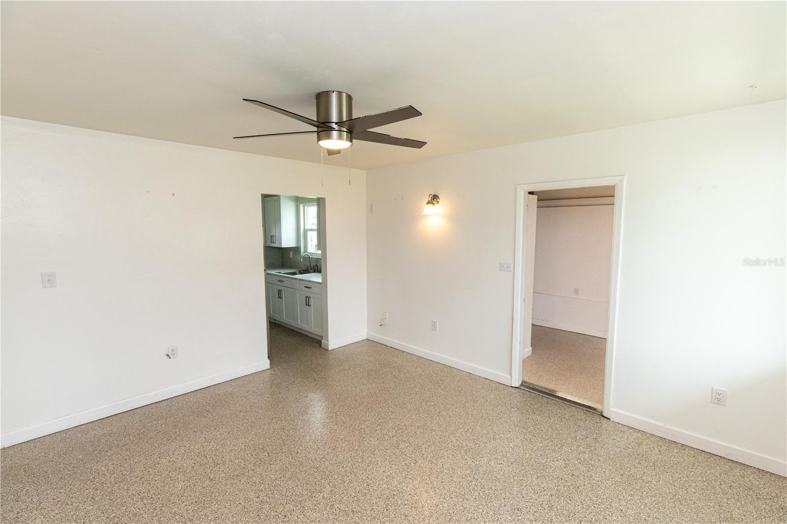 21043 BERSELL AVE, PORT CHARLOTTE, FL, 33952