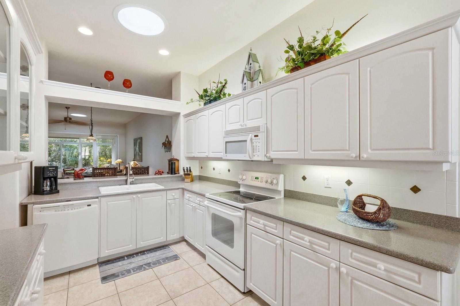 3000 GLIN CIR, ORMOND BEACH, FL, 32174