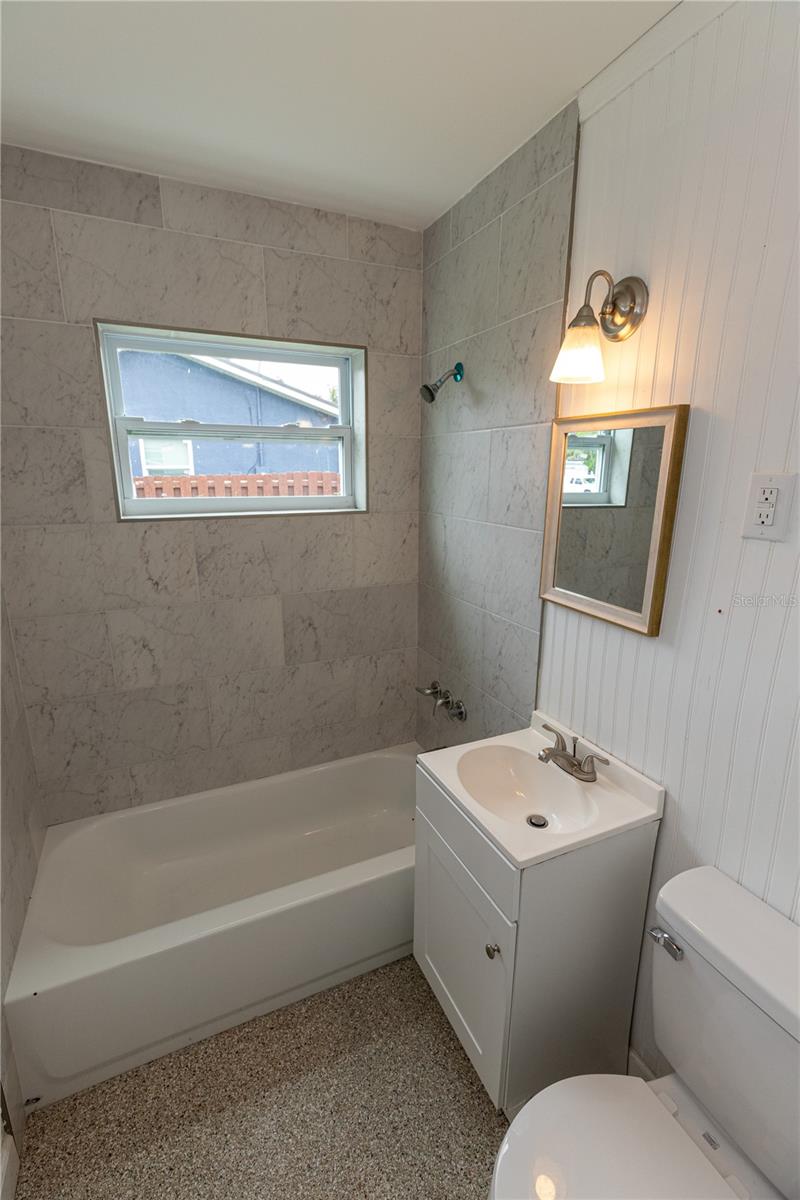 21043 BERSELL AVE, PORT CHARLOTTE, FL, 33952