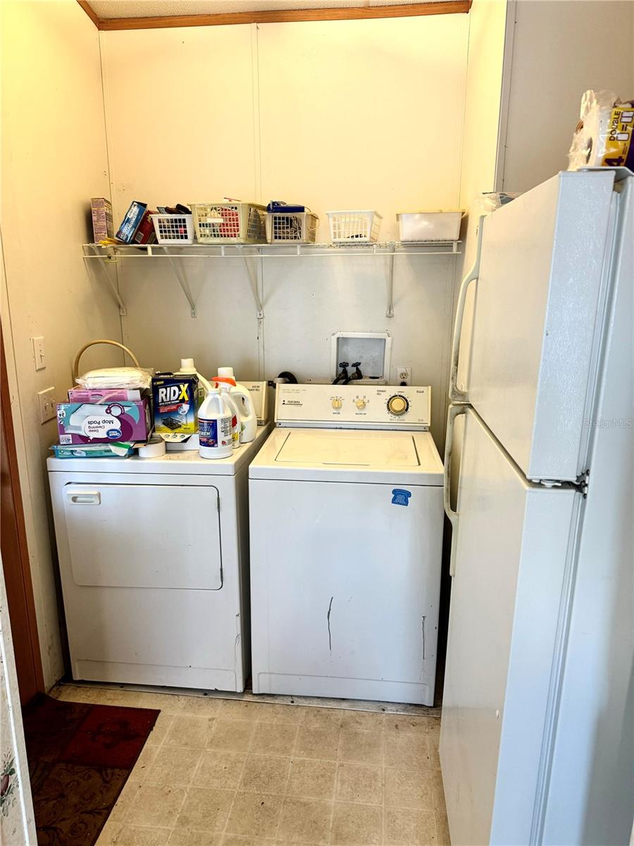 112 PINE TREE DR, LAKE PLACID, FL, 33852