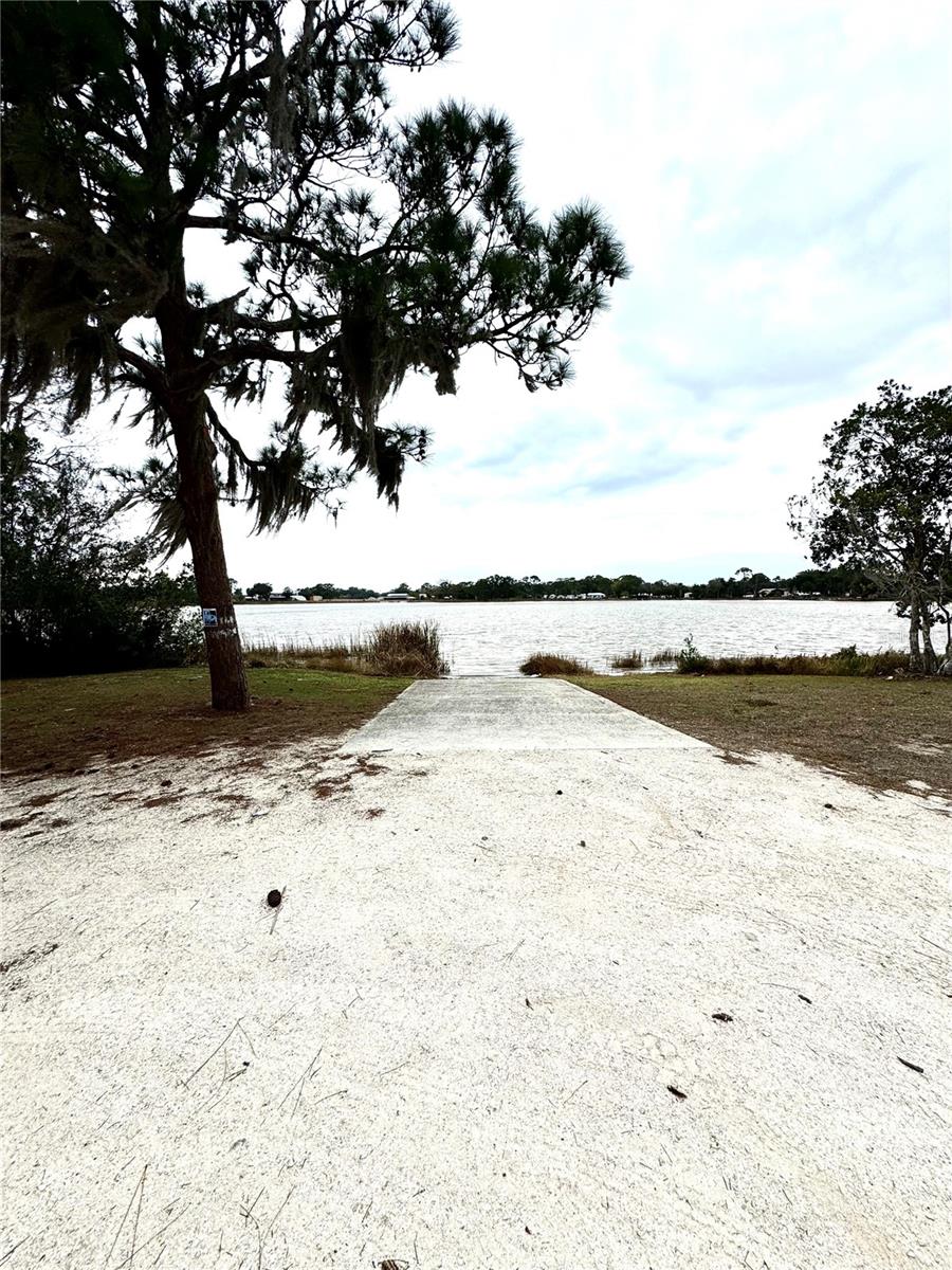 112 PINE TREE DR, LAKE PLACID, FL, 33852
