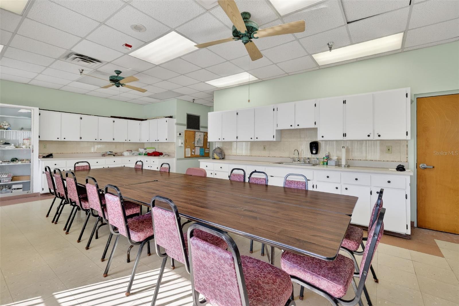 5500 LAVER ST, LEESBURG, FL, 34748