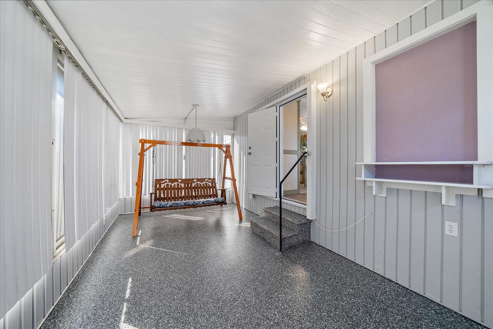 84 DEL RIO DR, PALMETTO, FL, 34221