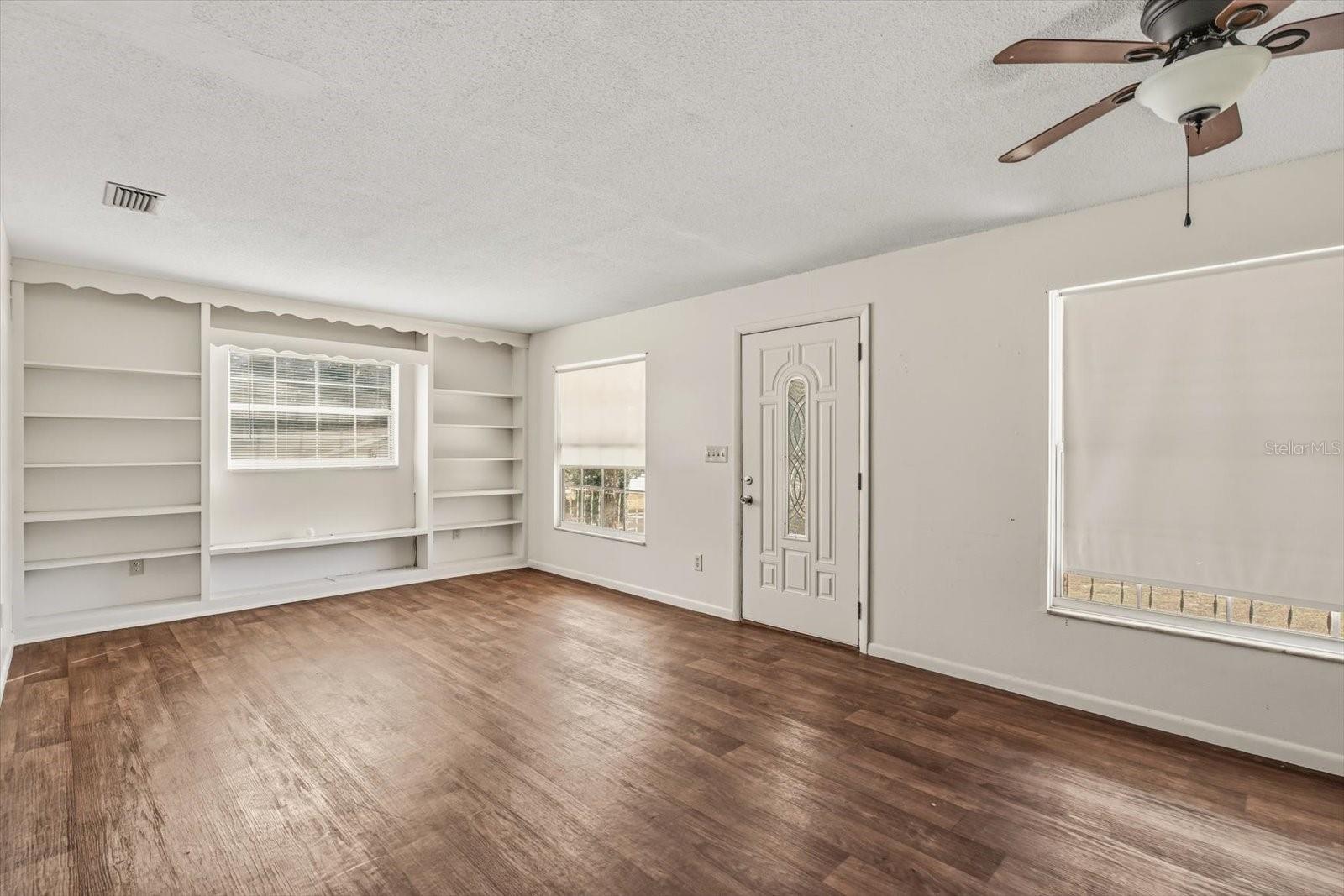 703 & 705 CLEVELAND AVE, WILDWOOD, FL, 34785