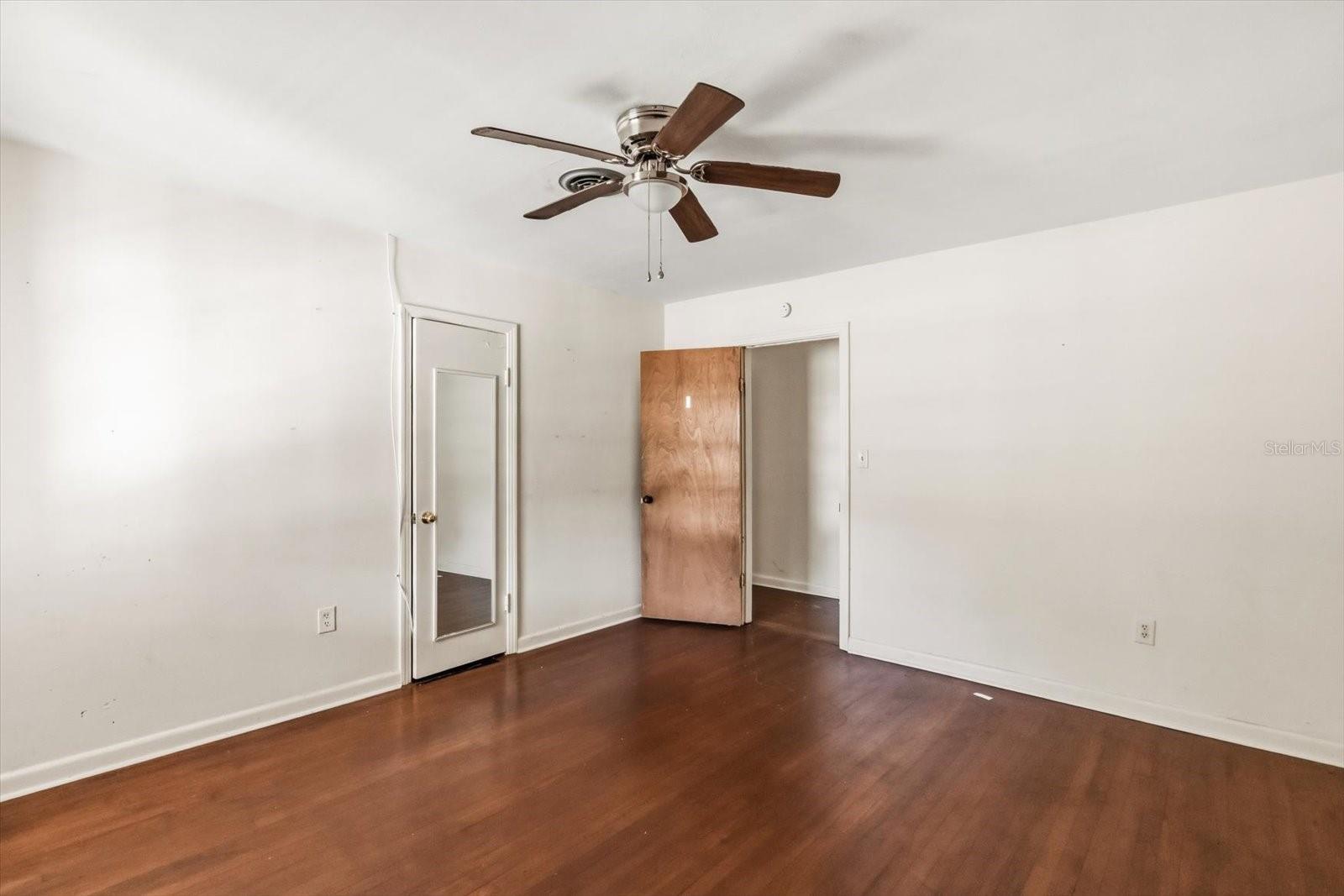 703 & 705 CLEVELAND AVE, WILDWOOD, FL, 34785