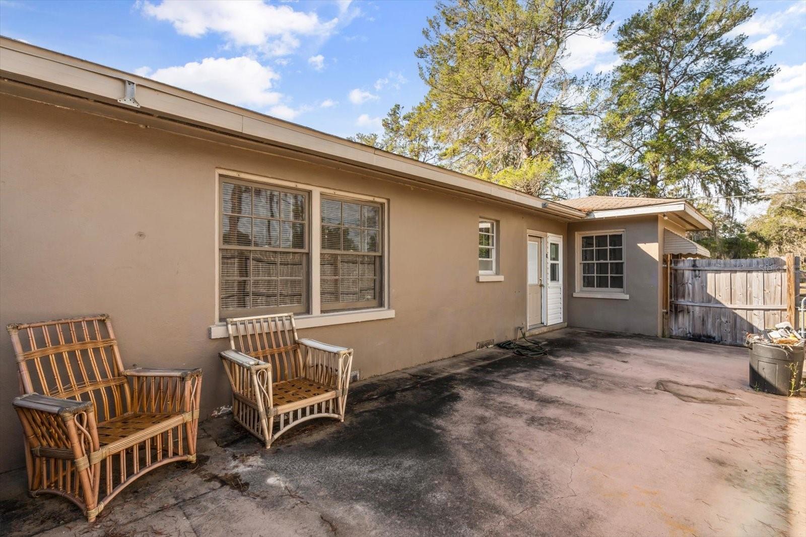 703 & 705 CLEVELAND AVE, WILDWOOD, FL, 34785