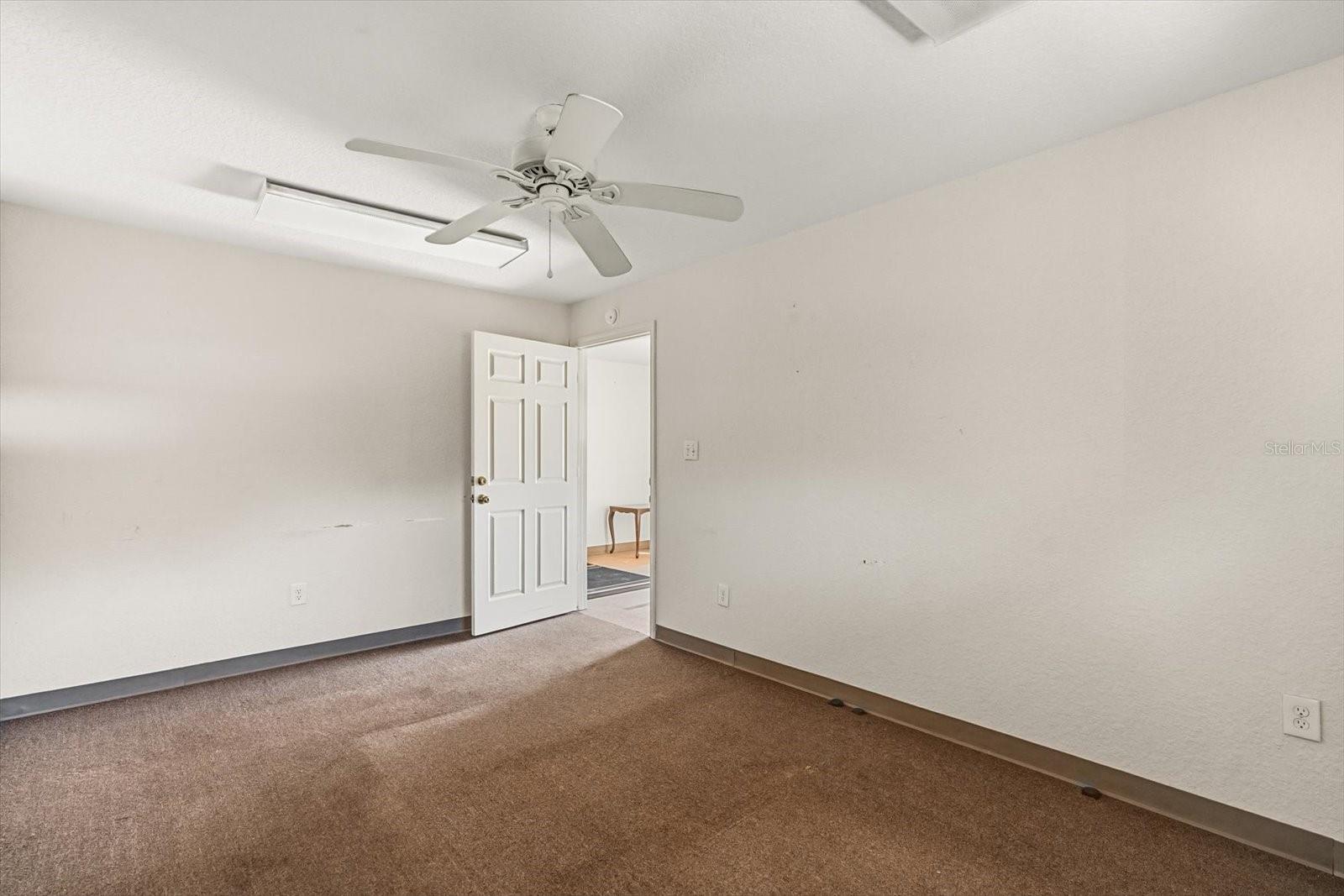 703 & 705 CLEVELAND AVE, WILDWOOD, FL, 34785