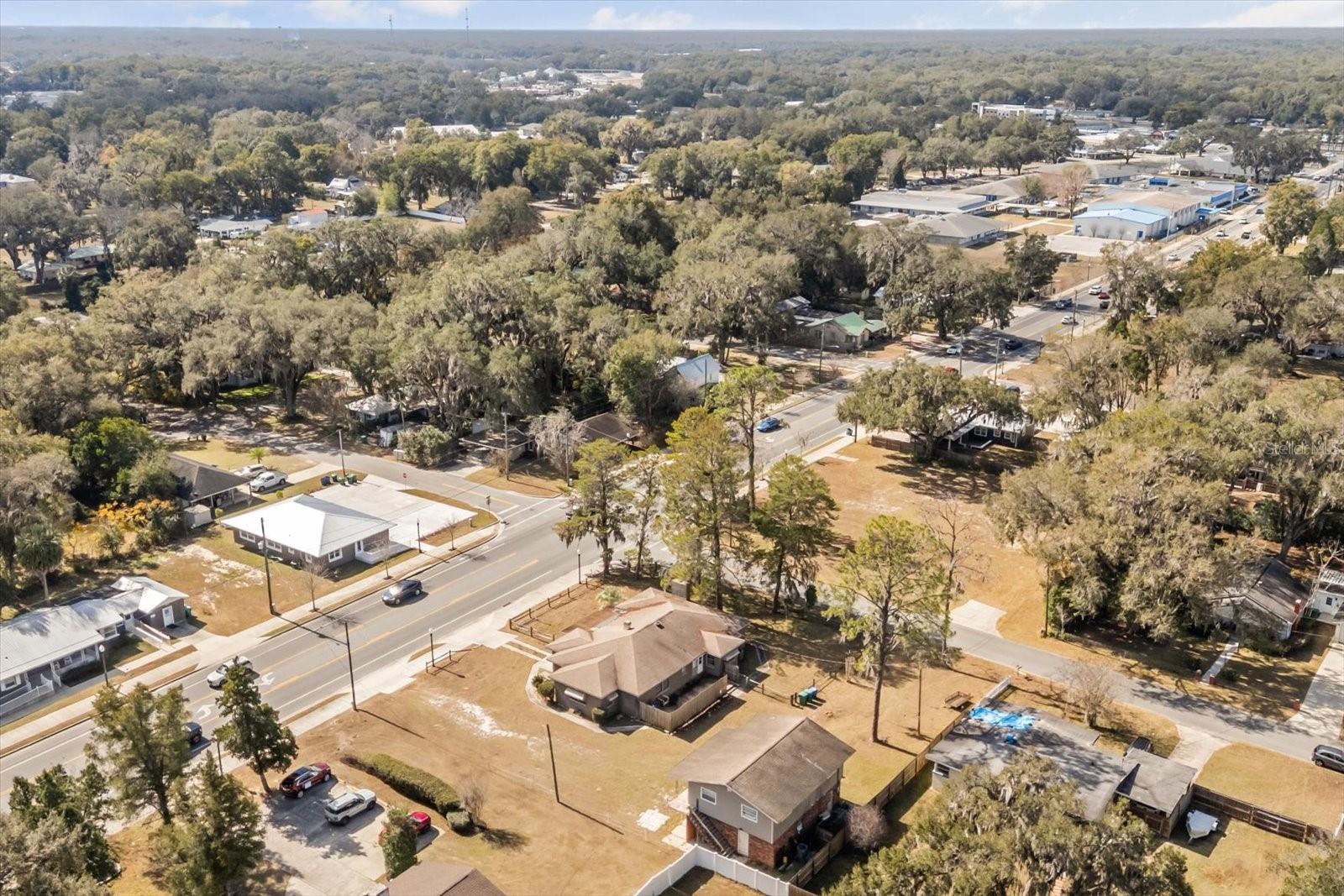 703 & 705 CLEVELAND AVE, WILDWOOD, FL, 34785