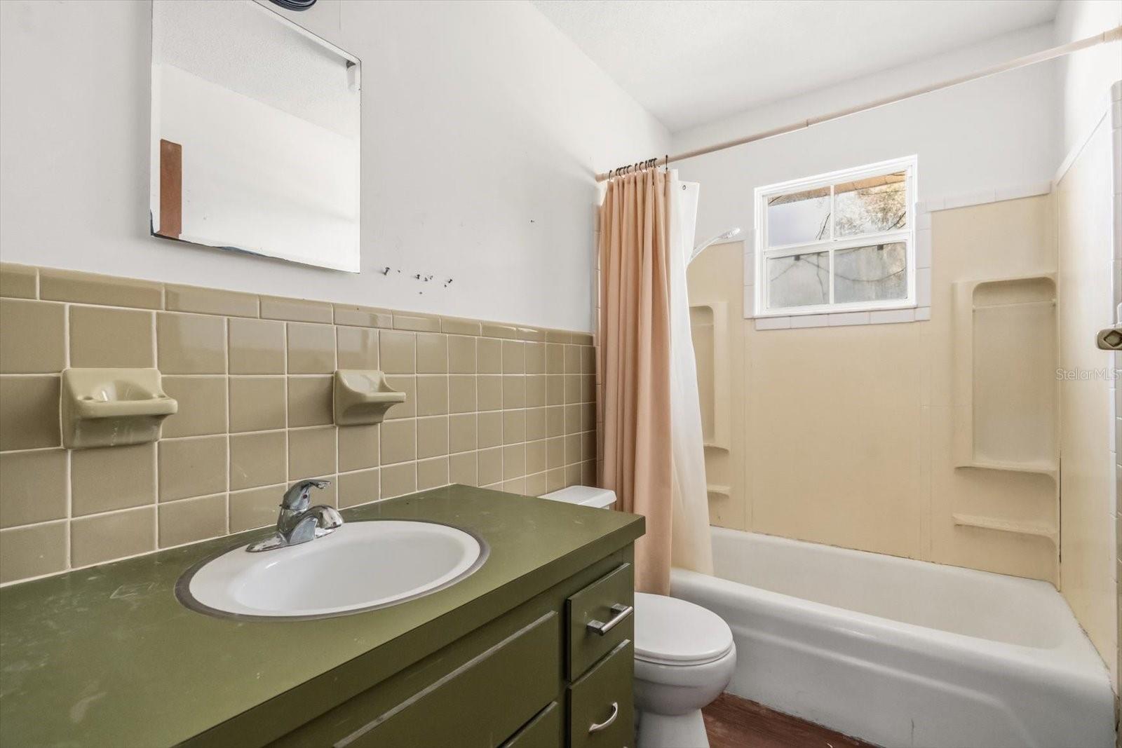 703 & 705 CLEVELAND AVE, WILDWOOD, FL, 34785