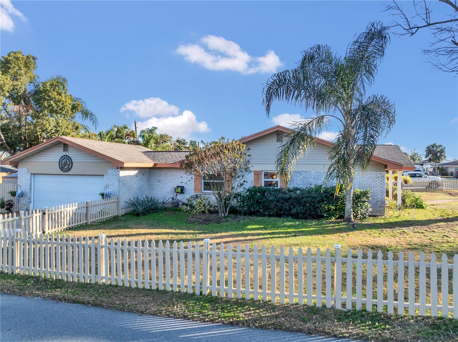 216 SHELLEY DR, WINTER HAVEN, FL, 33884