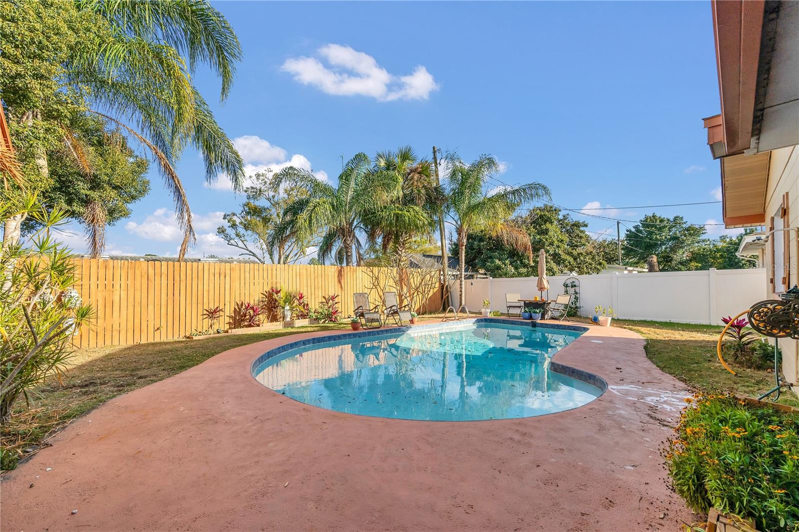 216 SHELLEY DR, WINTER HAVEN, FL, 33884