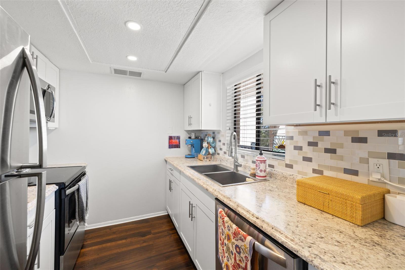 402 TARPON PT, TARPON SPRINGS, FL, 34689